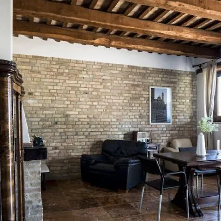 Apartment In Marche Near Grottammare Beach شقة